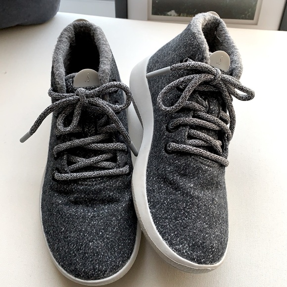 allbirds Shoes - Allbirds women’s wool runner-up mizzles